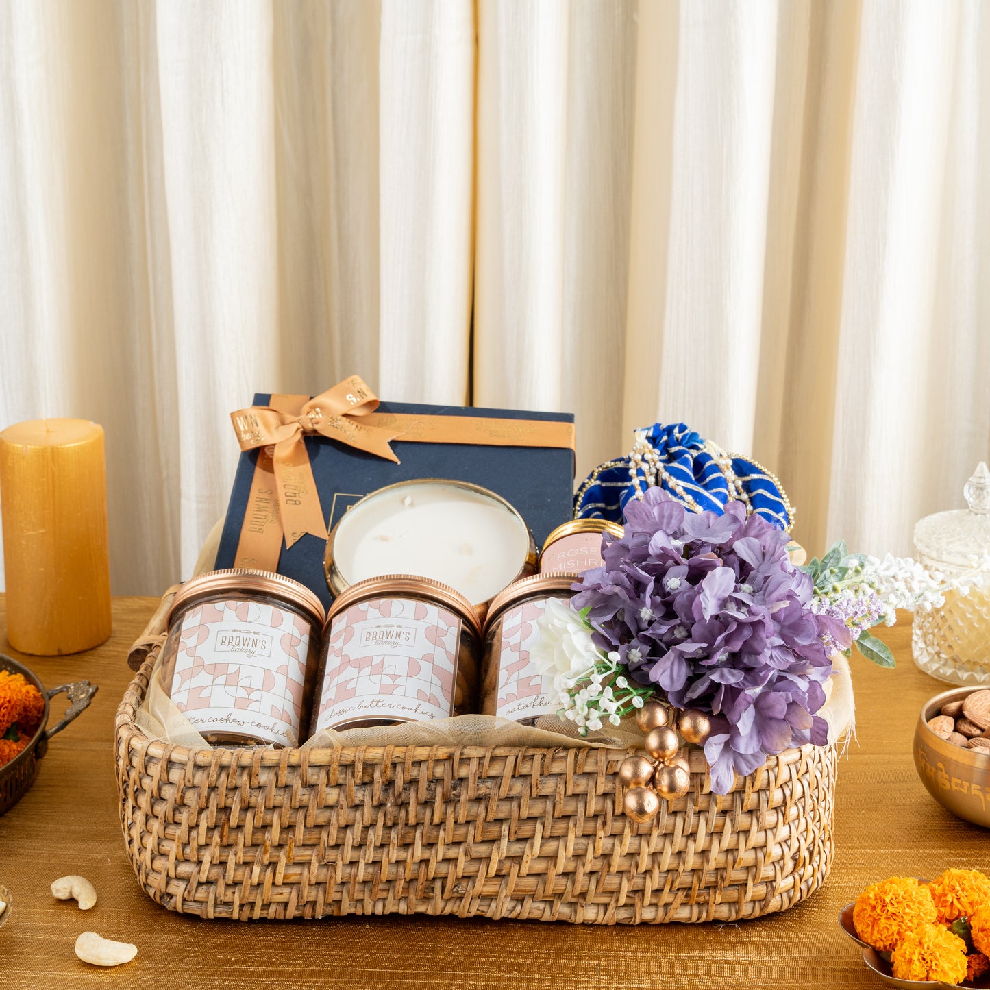 SQUARE RATTAN TRAY (14*14) LARGE