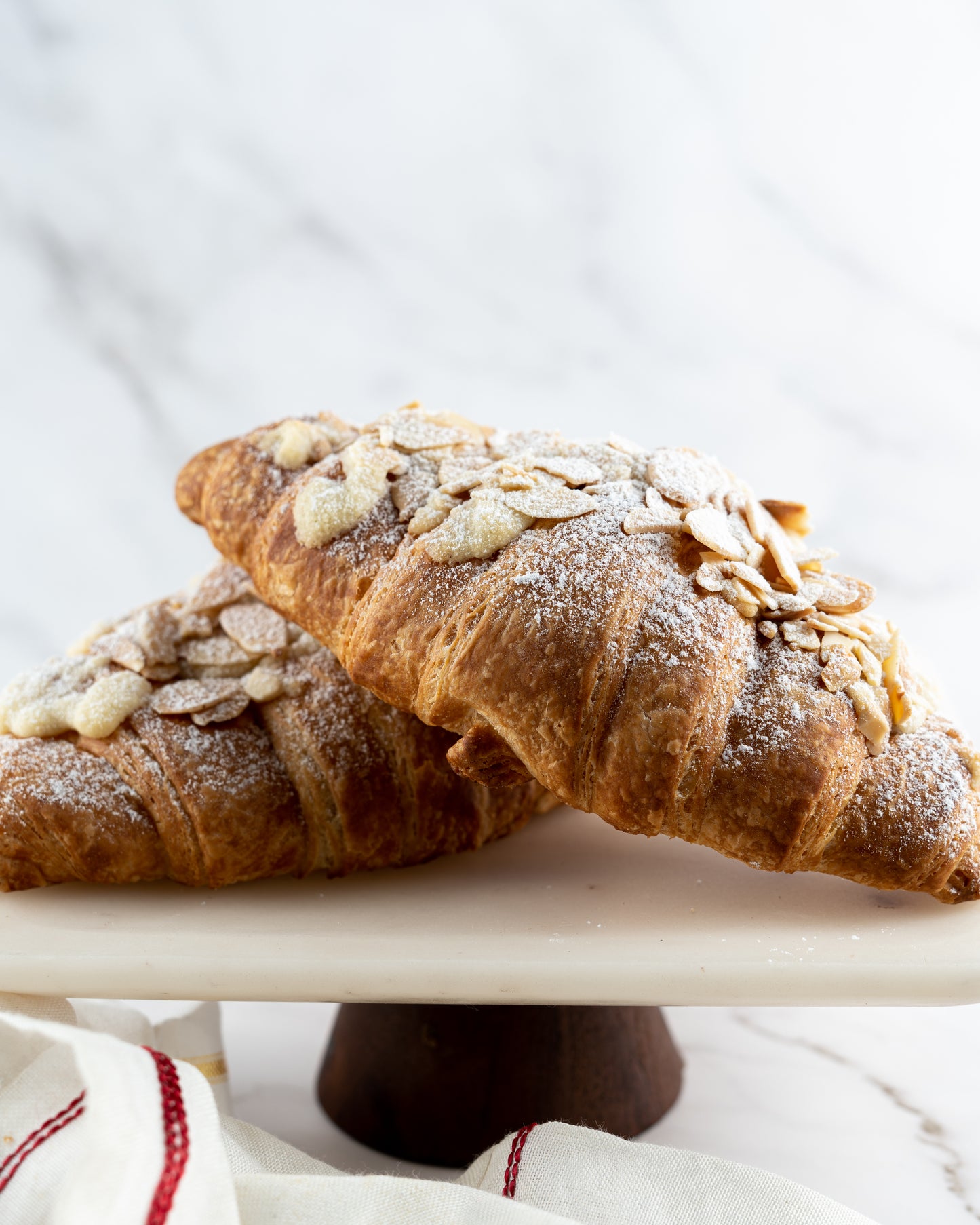 ALMOND CROISSANT